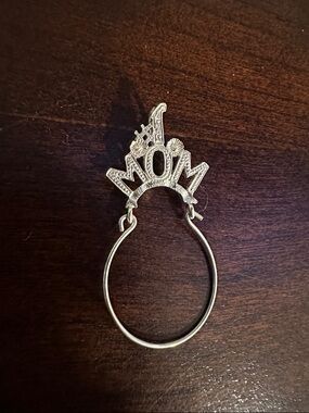 Mom Pendant Hoop Necklace in Silver 925